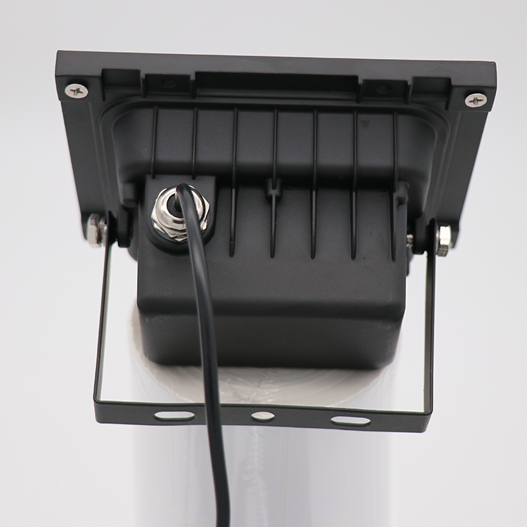 L-400CV Remote Solar Floodlight